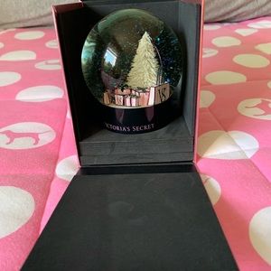 Victoria’s Secret Snow Globe